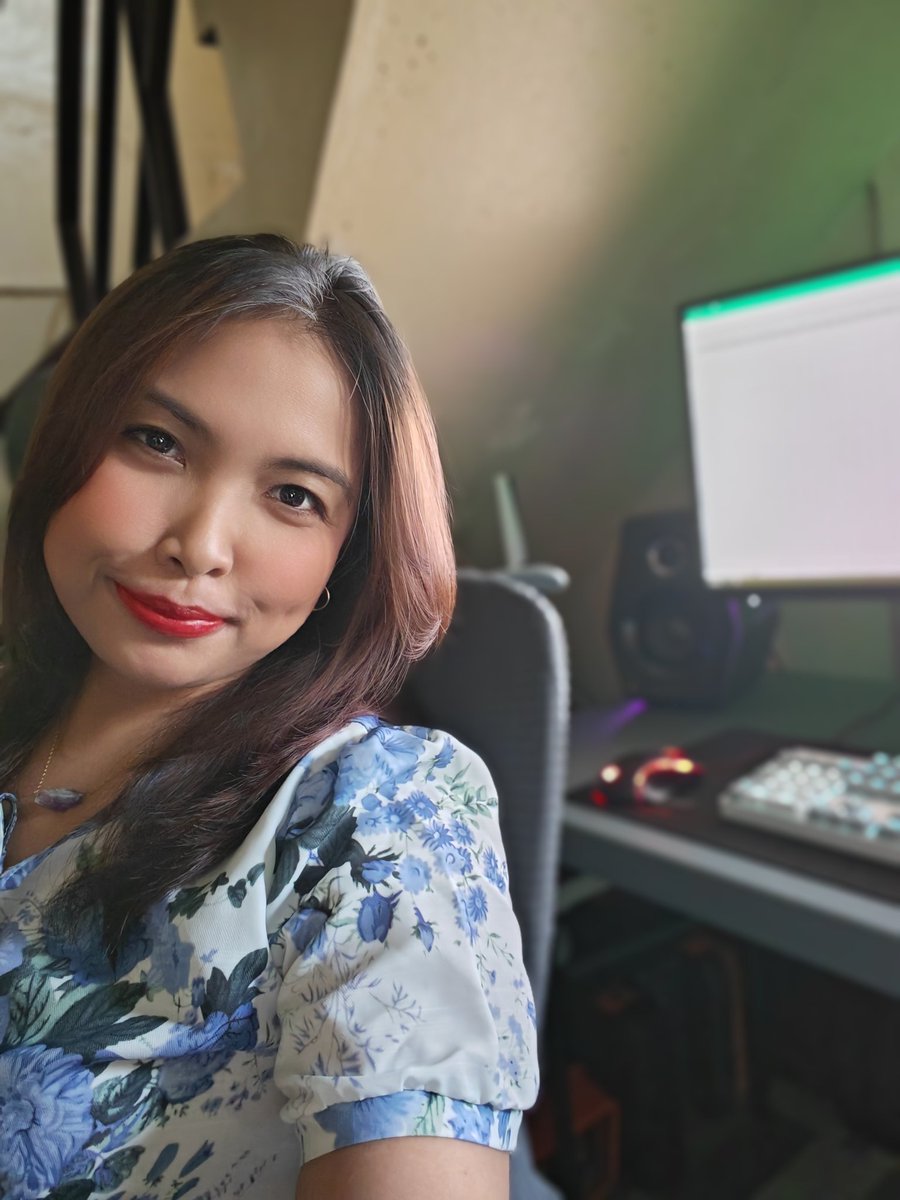 Maureen241986's tweet photo. Mondaaaaaay!! Another work week but not for me, 😅  for my armies sa  market. Sila daw muna ang magwowork for me. ❤️❤️ #DividendInvesting #PassiveIncome https://t.co/EQcNgTK8qn