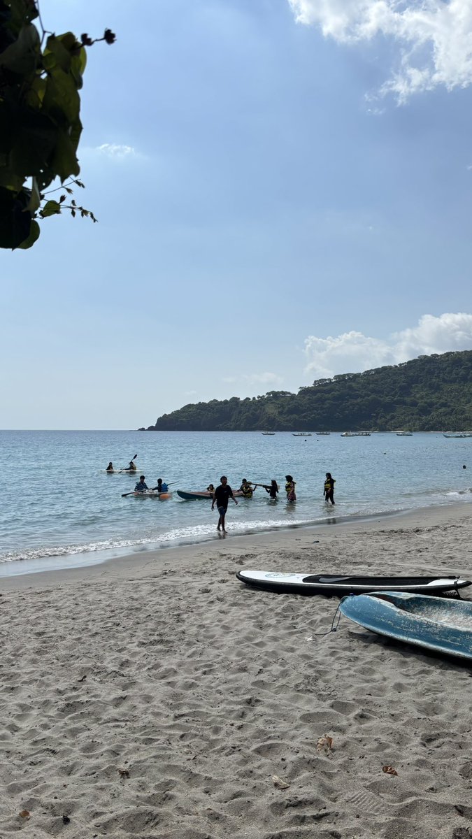 voljesss's tweet photo. lombok cakep juga https://t.co/Mo0v2GZrnU