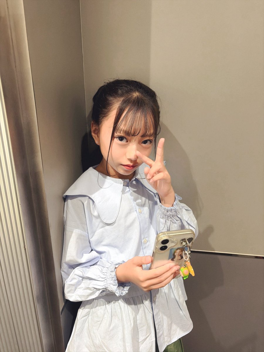 JURI1078026's tweet photo. 東京キッズコレクション前日モデル撮影会と、東京キッズコレクションに来ていただきありがとうございましたー😊

今回はお洋服と浴衣を来てランウェイを歩きました🌸
浴衣も可愛くて、早く夏祭り行きたくなった🎐😆
次回はドレスを着てみたいな☺️

#topmodelschool東京 https://t.co/R29PfLxiO4