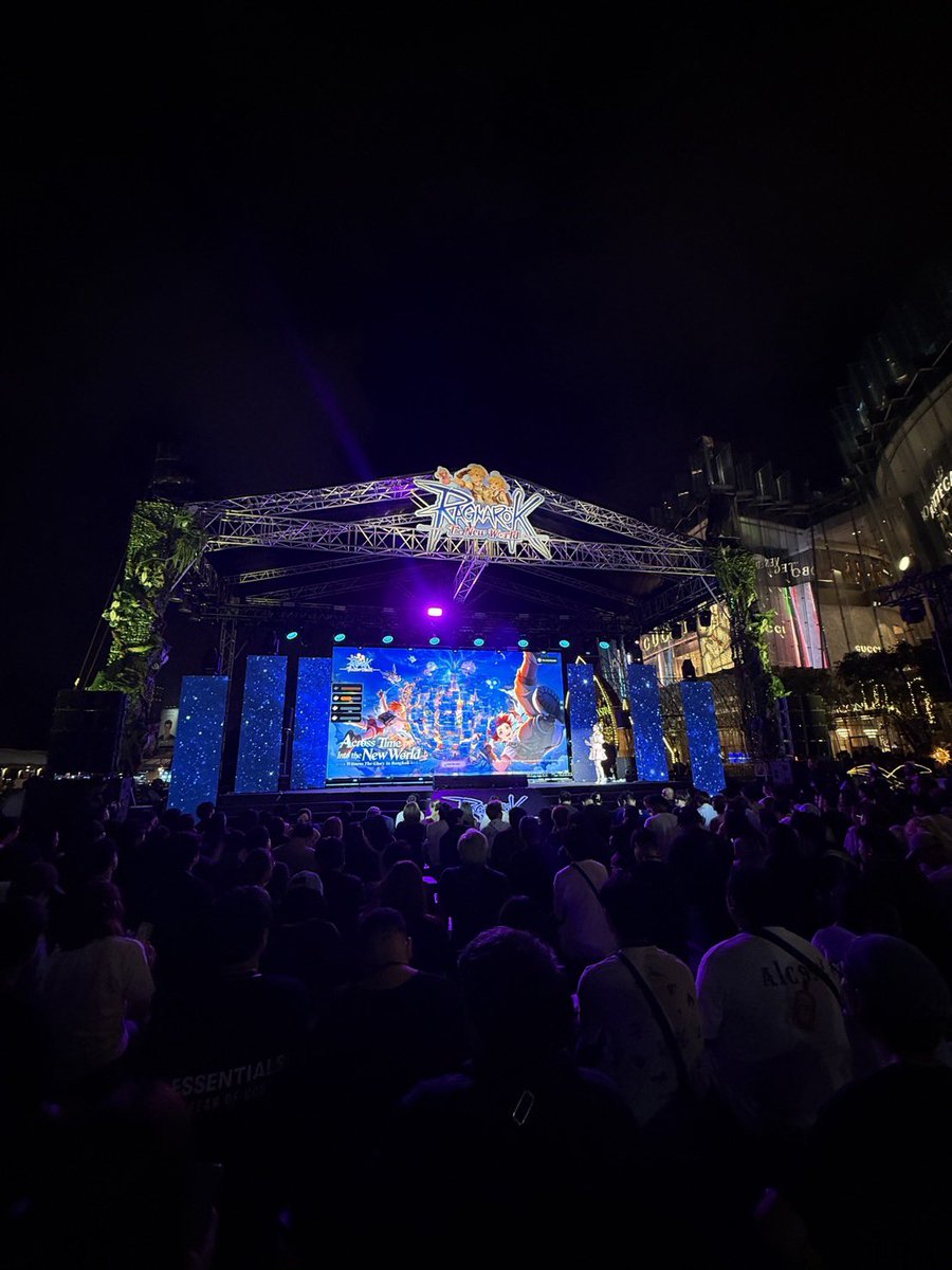 mii_iin_'s tweet photo. 🎮
#ROWCarnivalxAplan 
#RagnarokTheNewWorld #ROWCarnival
#Aplanartist https://t.co/Ge4FX61MVe