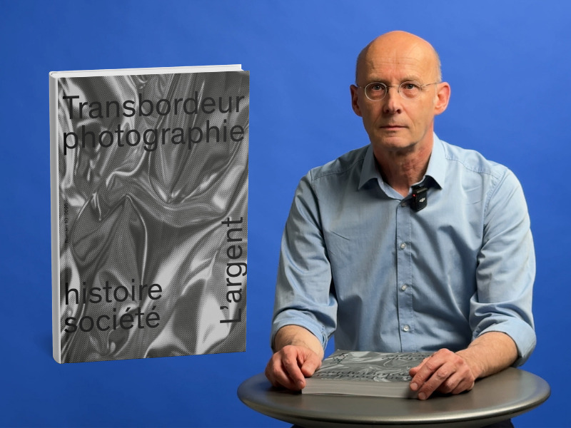 unil's tweet photo. Photographie: l'argent de la mine à la banque https://t.co/oQs57USEfk https://t.co/SsgRAwiw9f
