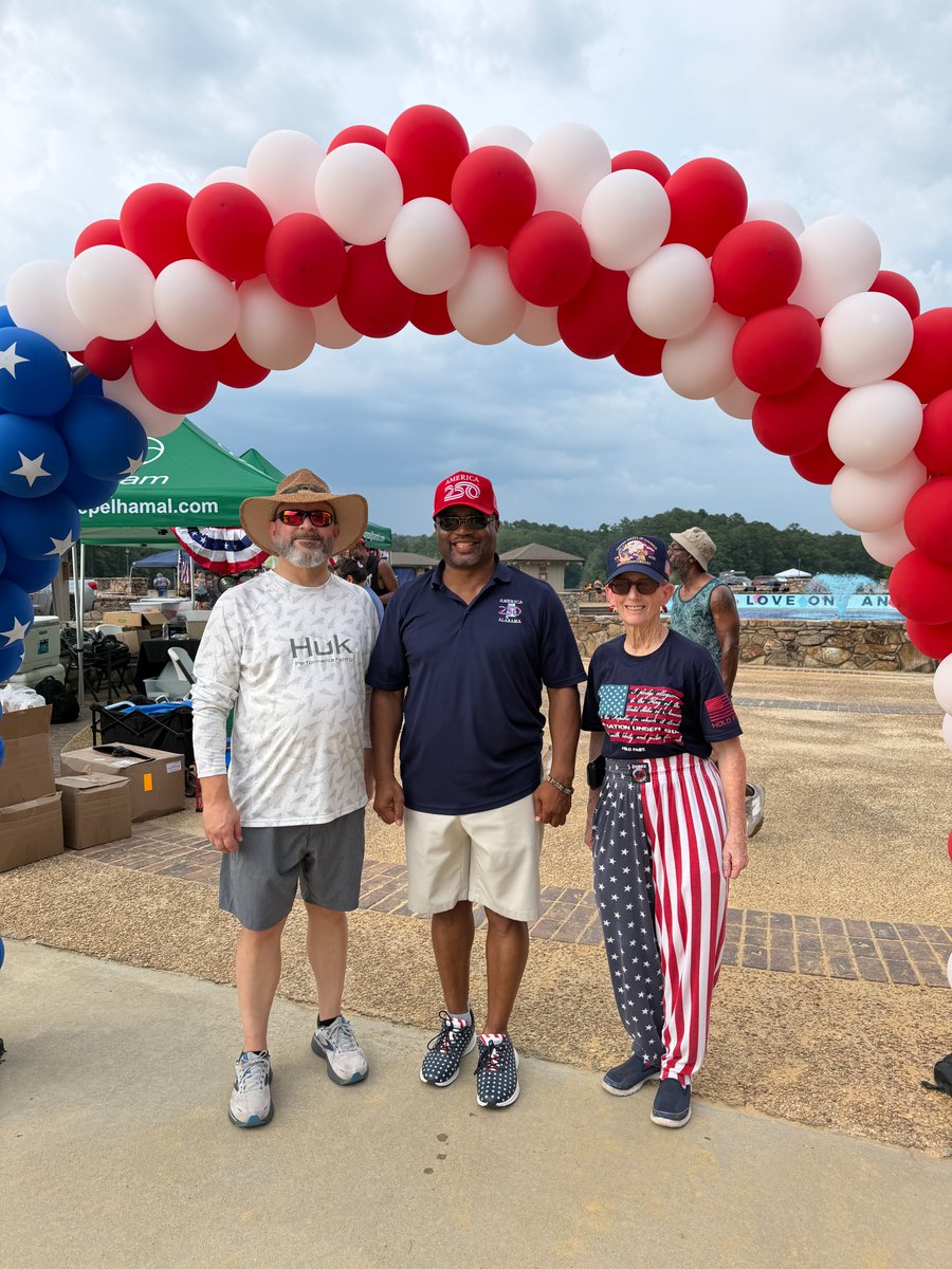 RepKPaschal73's tweet photo. 🇺🇸 Sharing a few photos from #FireOnTheWater2026! Proud to celebrate America's 250th Birthday and Pelham's #America250 designation.

Thanks to the City of Pelham, Oak Mountain State Park &amp; the America250 Alabama Commission!

#250AL #PelhamAlabama #APATHAPART https://t.co/GifytMT8sL
