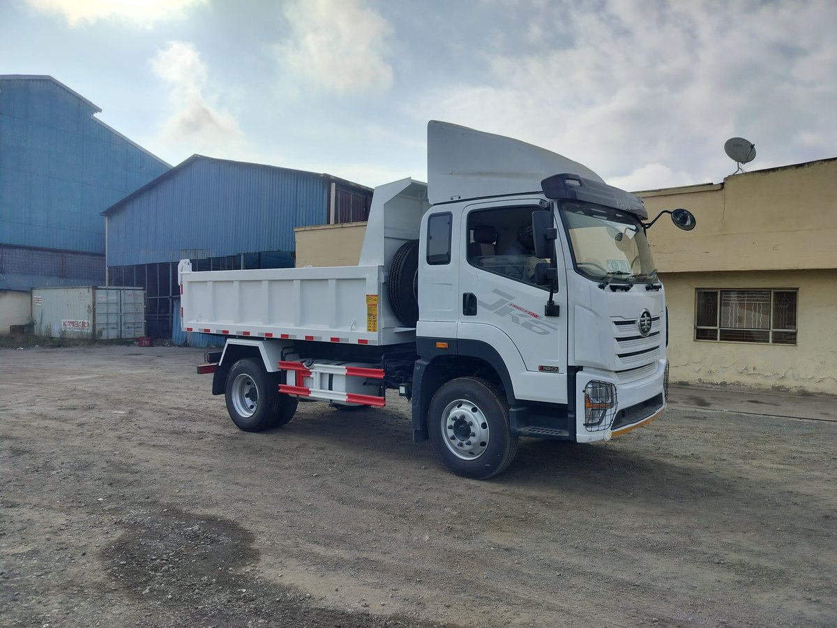 TAM_EnterRd's tweet photo. Construction project?

FAW CA1082 JK6 
🛞 11R22.5 - 16PR
⚙️8Speed &amp; 2 Reverse
💪180HP
🛑Air pressure Brake with ABS

☎️ 0720 777 777
🌐 https://t.co/Bd68ip5WTE
📍 FAW Showroom, ENTERPRISE ROAD-Nrb

🛠️ Genuine FAW Spares - 0717 281581

#FAWTrucks
#TransafricaMotorsLtd https://t.co/RSGUuMqGUq