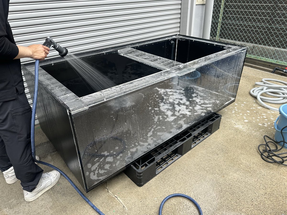 こちらの水槽も前面研磨完了✨ W1800/D900/H600 15/10t 近々 Yahoo