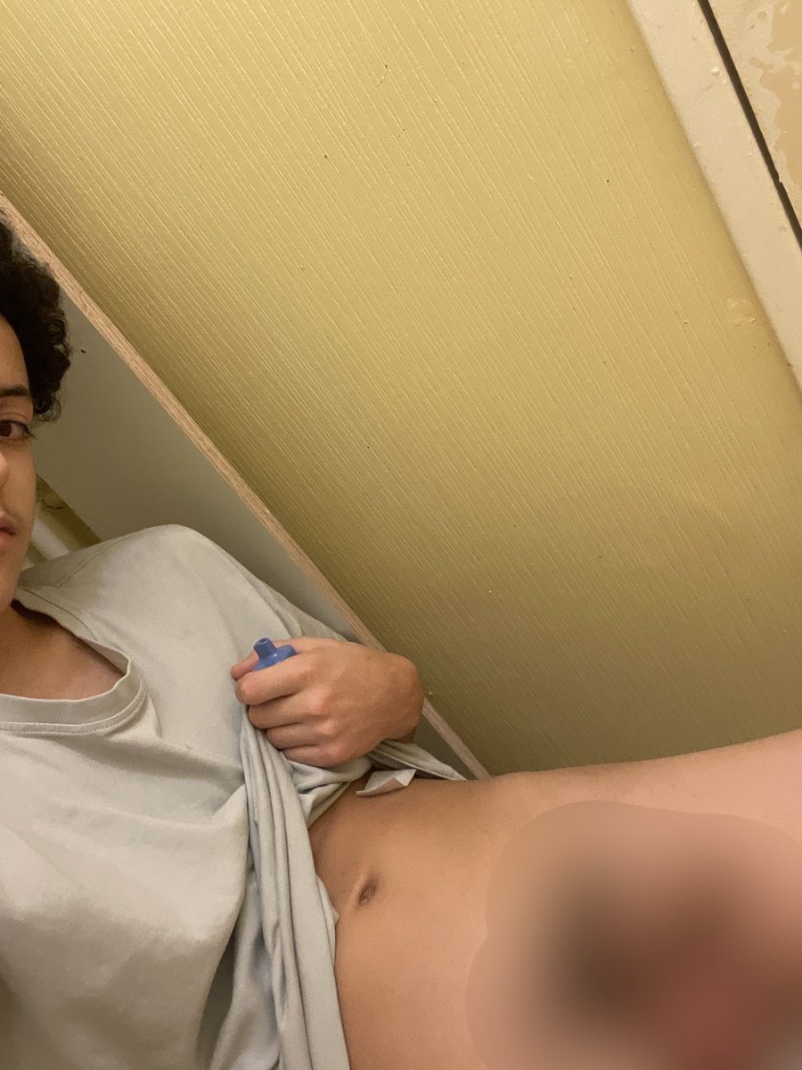 LucaDft5l's tweet photo. Nude exclusive fr 🇫🇷 5 [86 photos/videos] : déshabillage, cul, branlette… https://t.co/ap5b08rAlT