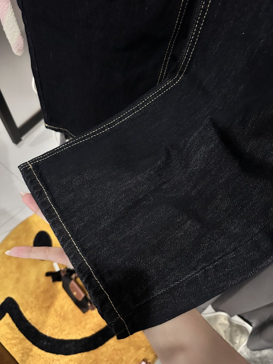 rorioooo's tweet photo. กางเกงยีนส์ Promthong สีดำ
Size m (26-27)
250.- ⋆｡‧˚ʚ🧸ɞ˚‧｡⋆
#ส่งต่อ https://t.co/57QW9IvV0z