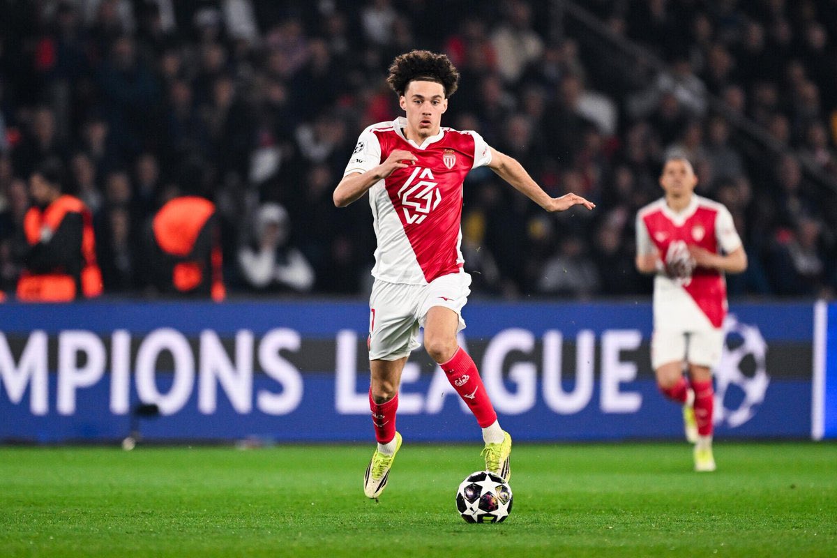 MediaParisien's tweet photo. 🚨🚨🚨 ACCORD TROUVÉ ENTRE LE PSG ET AKLIOUCHE POUR UN CONTRAT DE 5 ANS !

🔥 Les discussions viennent de débuter entre Paris et Monaco

@FabriceHawkins https://t.co/rq09FzcXVX