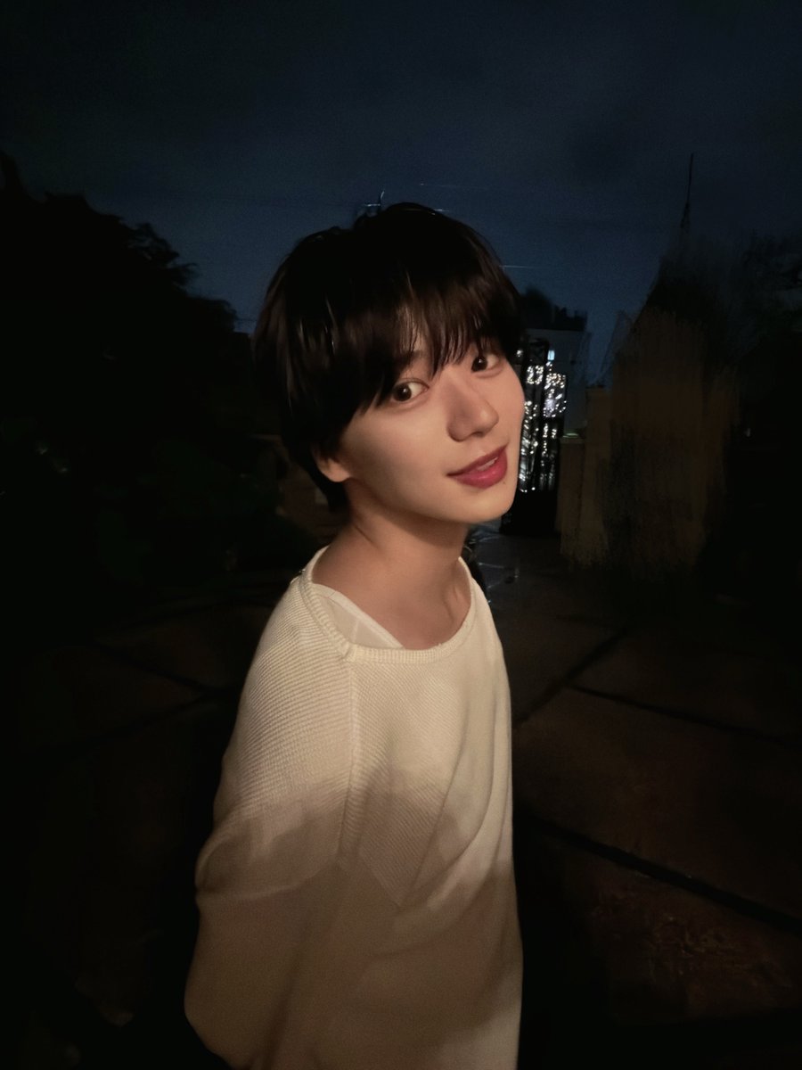etoneige_ao's tweet photo. 帰り道気をつけてね…！ https://t.co/RiqYiNN1Xc