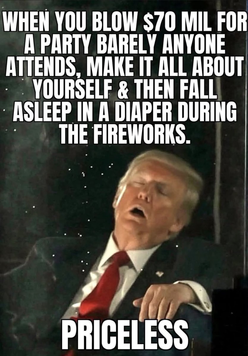 AnnieForTruth's tweet photo. Even the fireworks couldn’t keep Dozy Don awake! 🤣 https://t.co/4Lge1fw776