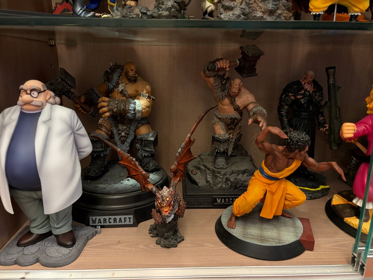 wolfengarorc's tweet photo. Collection, figures, statues thread (4 of 7 or 8)
Photo dump thread — more below 🧵👇 https://t.co/xdF0d75lXh