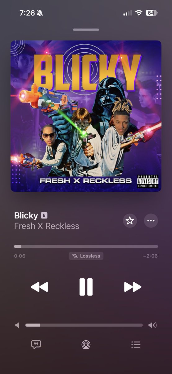 leev3nn's tweet photo. would y’all believe me that i met the  guy who made this song in this same night as the first pic https://t.co/NbBOkff3iz