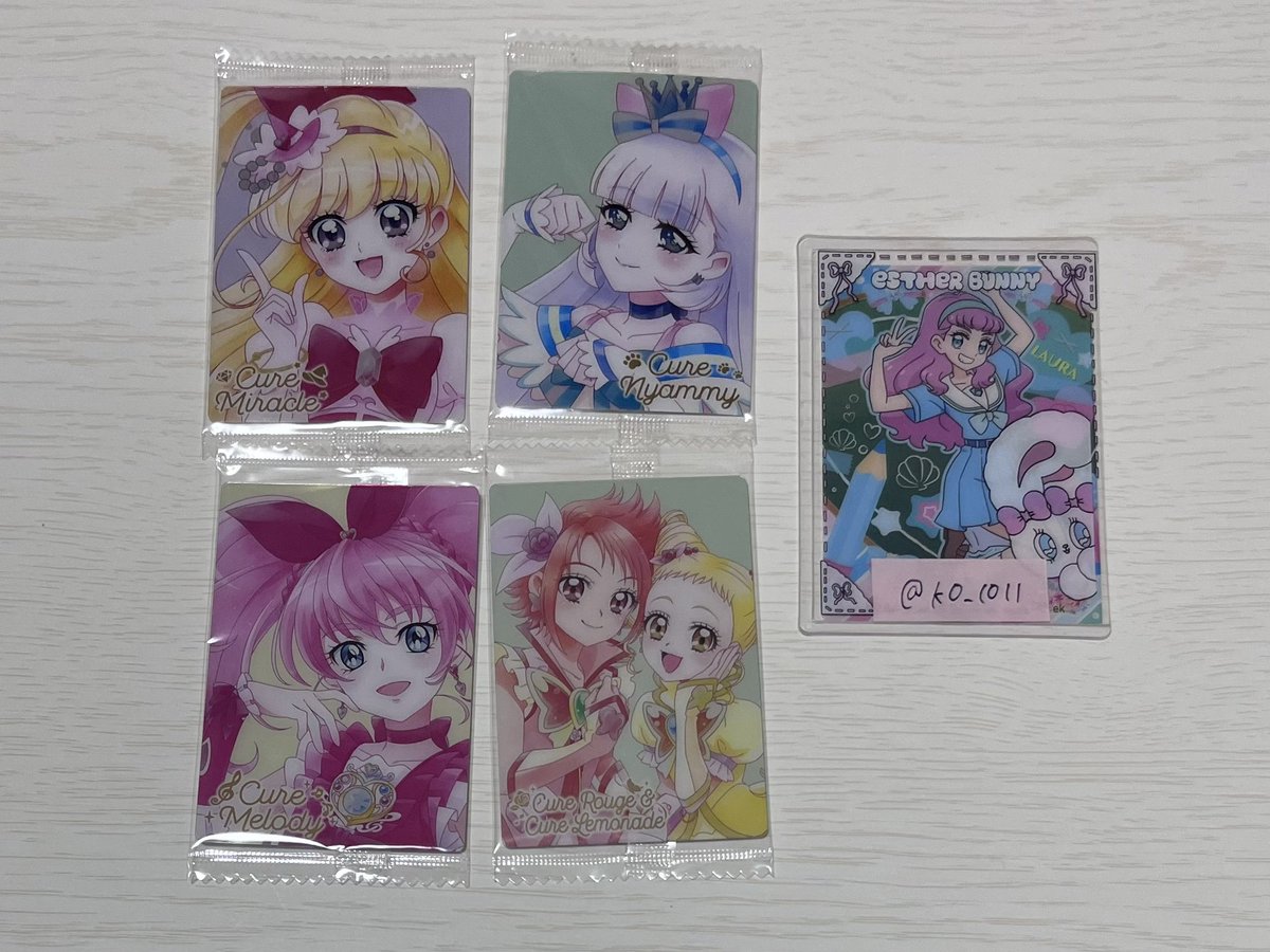k0_1011's tweet photo. プリキュア ウエハース 交換

【求】HR キュアスパークル ＞ キュアフォンテーヌ &amp; キュアスパークル ＞ キミプリ 集合
【譲】画像1~3枚

HR同士の交換希望
郵送のみ
お気軽にリプまでお願い致します。 https://t.co/pUVXYuOR0v