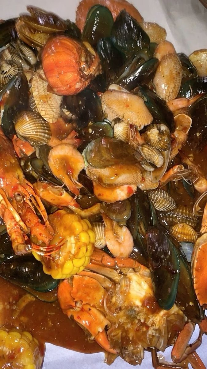preventhief's tweet photo. ⠀
📍 Cut The Crab, Cikajang

Pesen yang ga pedes tapi Juna tetep kepedesan. Cupu banget dek deek.🙂‍↔️
⠀ https://t.co/cEEhEmOlYz