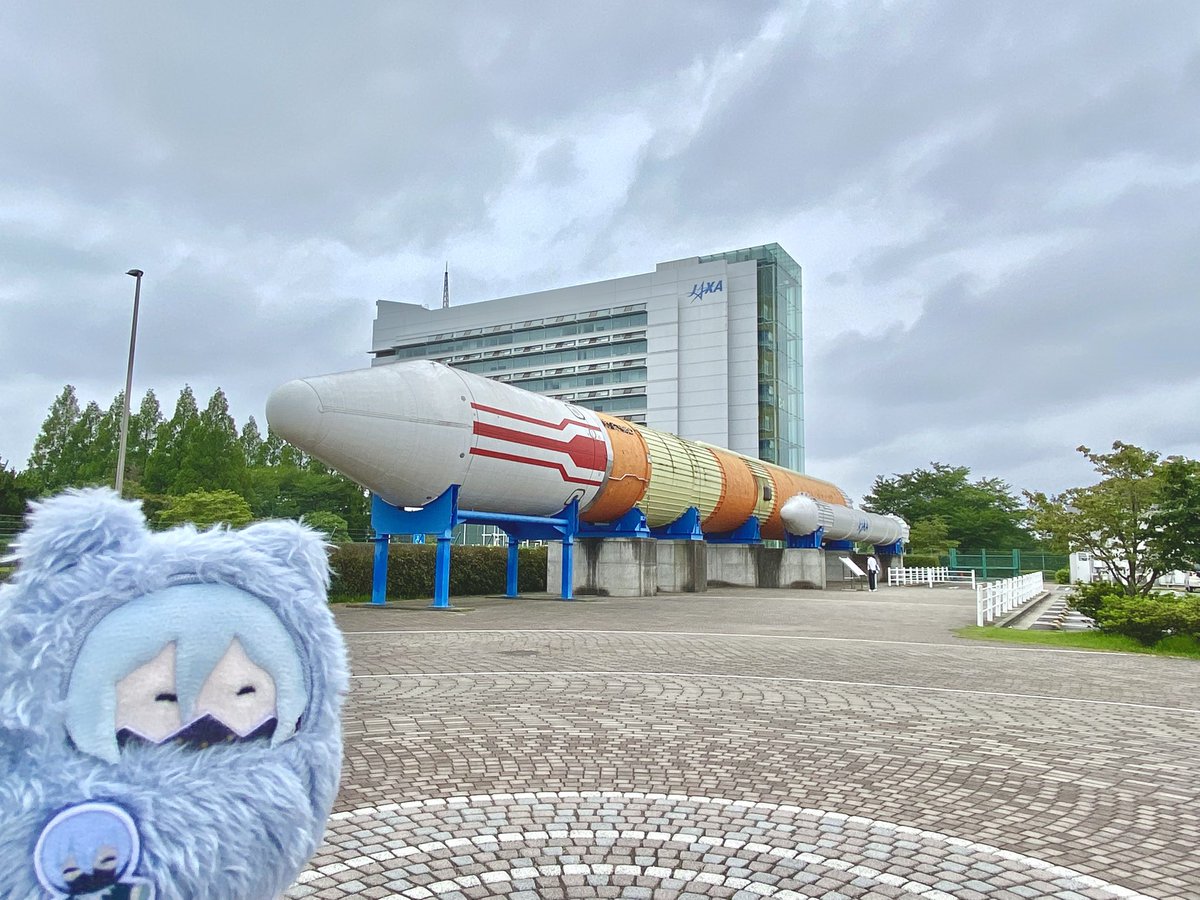 pica3rd's tweet photo. J ÅX Åに行ったんですよ、土曜日、楽しかったし推し月面探査機ができた🌕あと説明員さんになにで知って来たか質問されたのでdcstの名前出してコラボしてくださって本当にありがとう、いい子で待ってるのでまたよろしくとはっきり伝えた✋いい空間だったな……… https://t.co/oS0POnEvG1