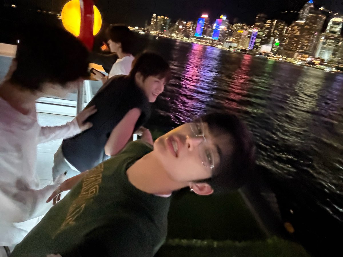 82Message's tweet photo. [#찬이러그]
ㅅㄱㅇ

#82MAJOR #82메이저 #에이티투메이저
#윤예찬 #YOONYECHAN https://t.co/y3awS6qouJ