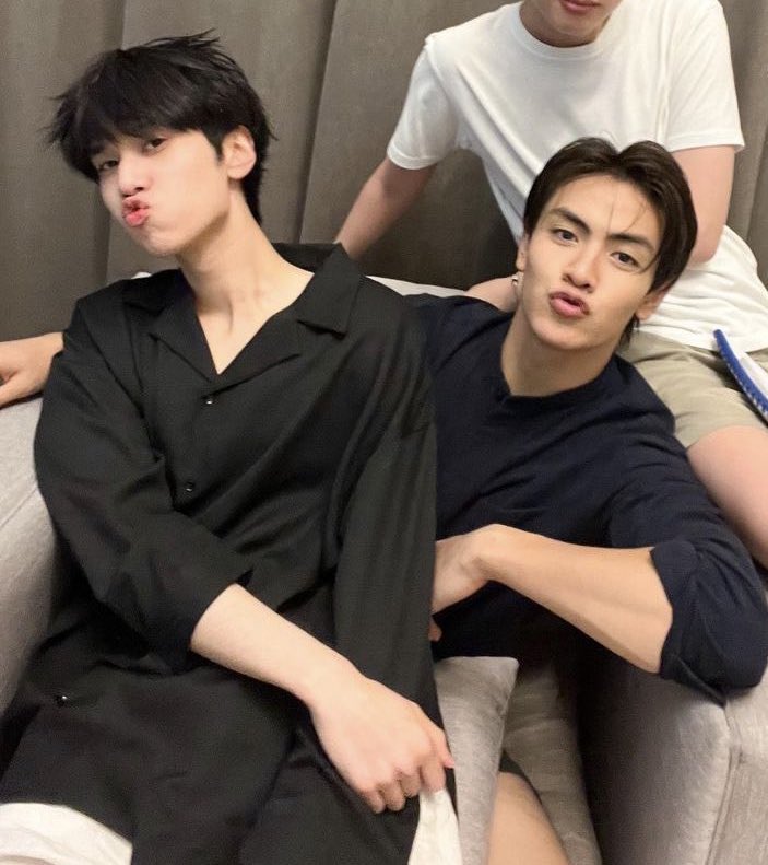 9397_MBforyou's tweet photo. จะบอกคิดถึงจุงดังทุกวันจนกว่าจะมีงานคู่ (14)

#JoongDunk #จุงดัง https://t.co/vBV45AuKQo