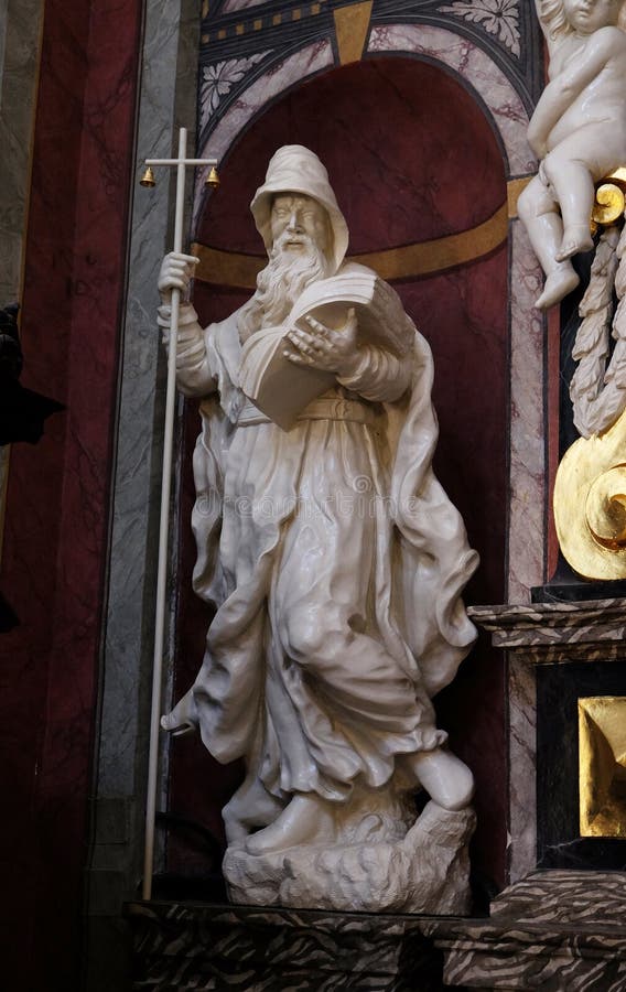 Catholic_Mind's tweet photo. "Where the sign of the cross occurs, magic loses its power, and sorcery has no effect."

- St. Anthony the Great https://t.co/M2P8h17iZC