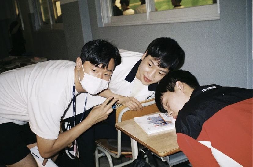 dmdk_00's tweet photo. 안수호 ㅈㄴ잘자는거 언제안웃김 ㅅ부ㅜㅜ https://t.co/wpmdwIN5nf