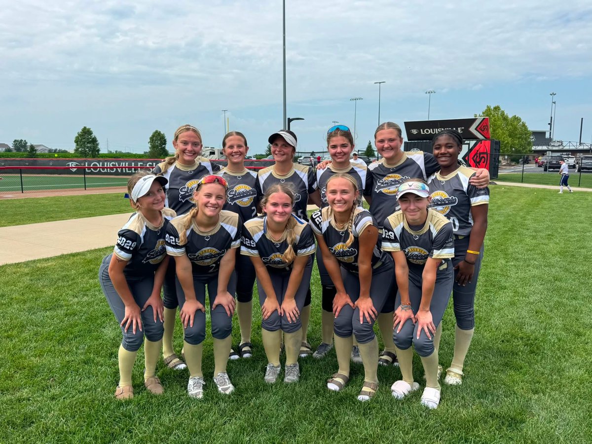 sluggerspurves's tweet photo. 7-0 Top Gun Patriot Tournament Champions! 

These girls battled through extreme heat, a little 🌧️, and tough competition to bring home another championship!
@PeoriaSluggers https://t.co/73EkQ5f9AO
