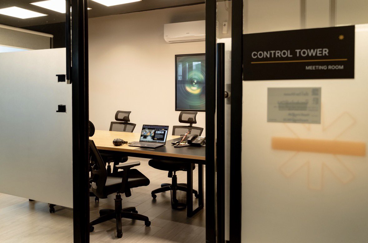 Daftarkhwan's tweet photo. A space built for focus.

📍 Daftarkhwan | Alpha

Rawalpindi | Meeting Rooms | Offices | Workspaces | Daftarkhwan | Coworking https://t.co/xRjsF9MJw5
