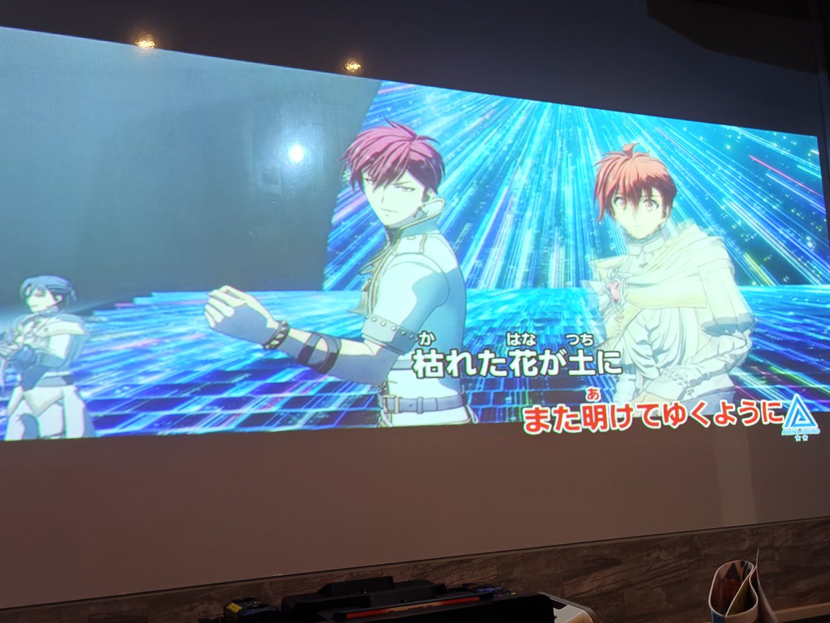 ttsk_i7's tweet photo. ども、写真撮るの下手くそ人間です！！！リバレ飲んできました！！
虎、すまん... https://t.co/NYbTDO5VsR