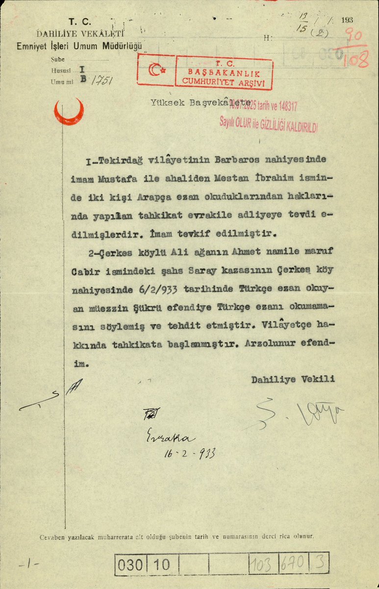 MertEfeKeIes's tweet photo. Belgelerle Gerçekler - 304

Yıl 1933!

1- Tekirdağ vilâyetinin Barbaros nahiyesinde imam Mustafa ile ahaliden Mestan İbrahim isminde iki kişi Arapça Ezan okuduklarından haklarında yapılan tahkikat evrakıyla adliyeye tevdi edilmişlerdir. İmam tevkif edilmiştir. https://t.co/ocarD3vf7X