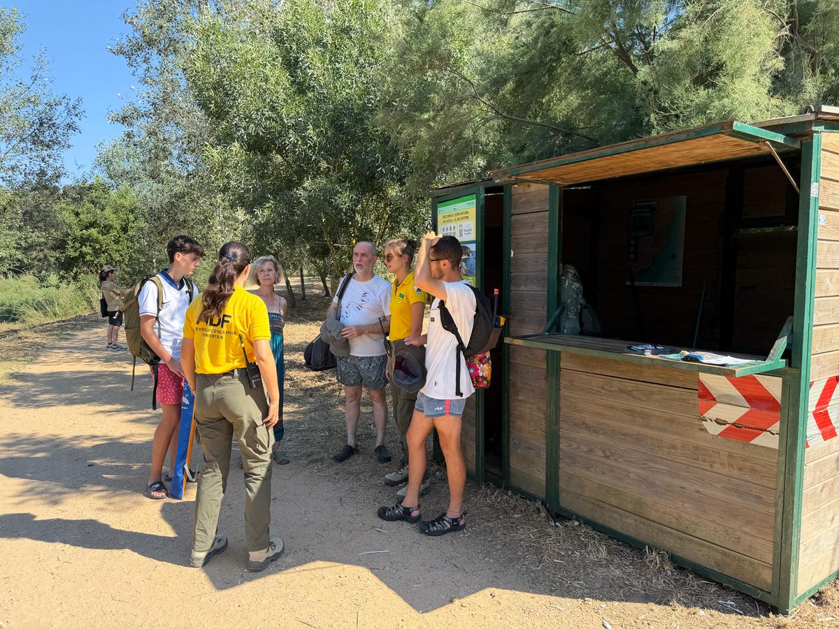 AjPalamos's tweet photo. El punt d’informació i vigilància a l’Espai Natural de Castell ja està en marxa, un estiu més ✅

És gestionat per @ADFGavarresMar amb l’objectiu de sensibilitzar els visitants sobre els valors mediambientals de l’espai i la importància de preservar-lo.

https://t.co/s1nqvWa3EW https://t.co/2UDka2cTRY