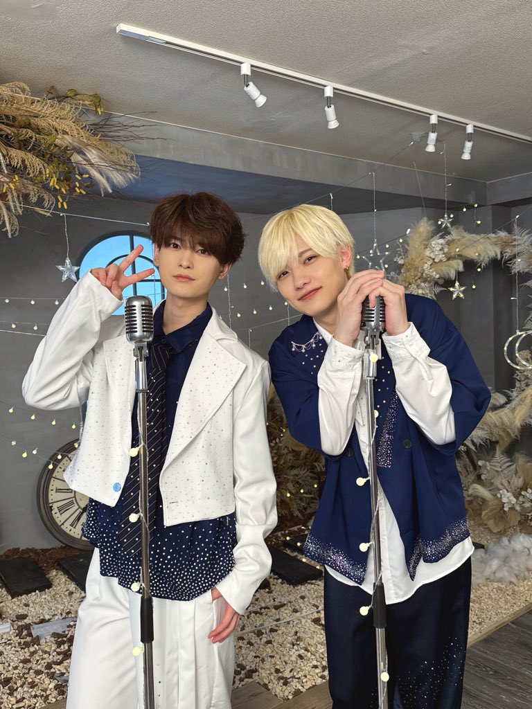 7min_riku's tweet photo. この1ヶ月間めちゃ長かったぁぁぁ
やっとみんなに会えるよ〜明日は楽しみにしてます^ ^
それとラジオ更新できてなくてすみません毎週遅れてごめんね🥲 https://t.co/ZJEXnu5sUK