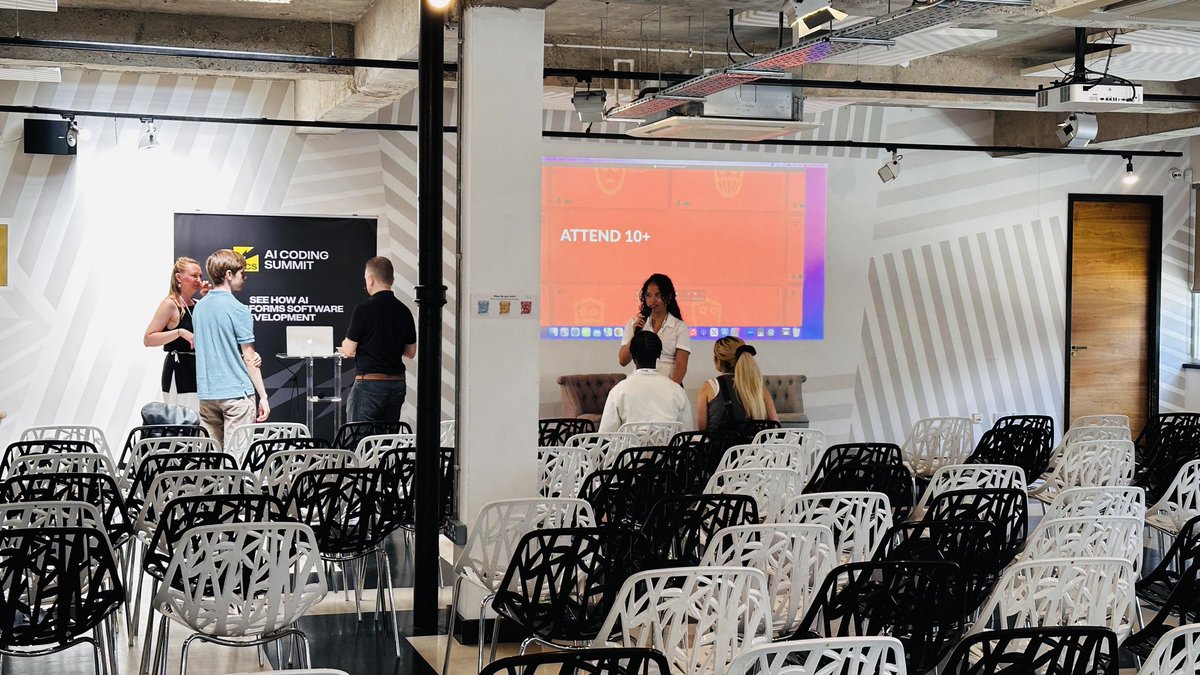 pixelprincedev's tweet photo. At the AI Coding Summit London today 💻

@GitNationOrg #AICS https://t.co/IW7ktl6dPz