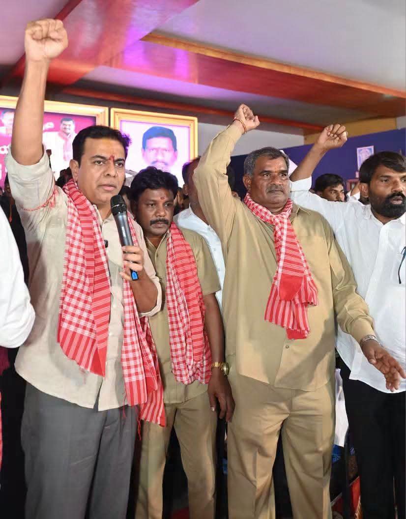 Legend_KTR's tweet photo. హైదరాబాద్‌లోని మల్లాపూర్‌లో జరిగిన 18వ హమాలీ యూనియన్ మహాసభకు ముఖ్య అతిథిగా హాజరైన @BRSparty వర్కింగ్ ప్రెసిడెంట్ @KTRBRS https://t.co/9odHjCyYbQ