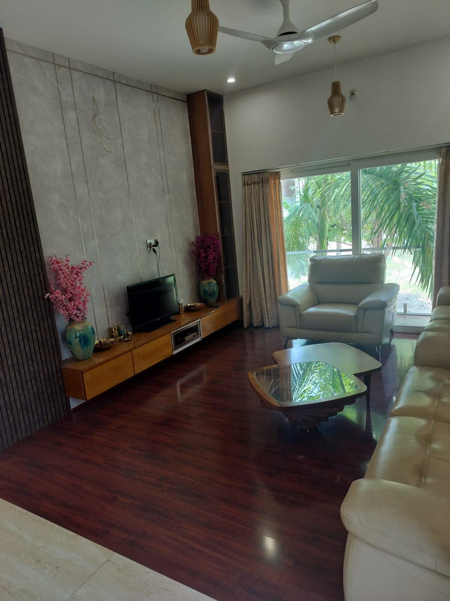 0xjitukamble's tweet photo. For Rent: Fully-Furnished 4 BHK Villa in  (Listed by Owner - platform fees applied)

A spacious, fully-furnished independent villa, ideal for families looking for room to spread out

✨ Highlights

4 BHK villa, 3 bathrooms, fully furnished
Parking, balcony, WiFi
Air conditioning, power backup
Security / CCTV

📍 Location: Odion the woods of east, Choodasandra

💰 Rent: ₹85,000/month

DM for more details 

or book a visit here -> https://t.co/pjnE0G7wHa