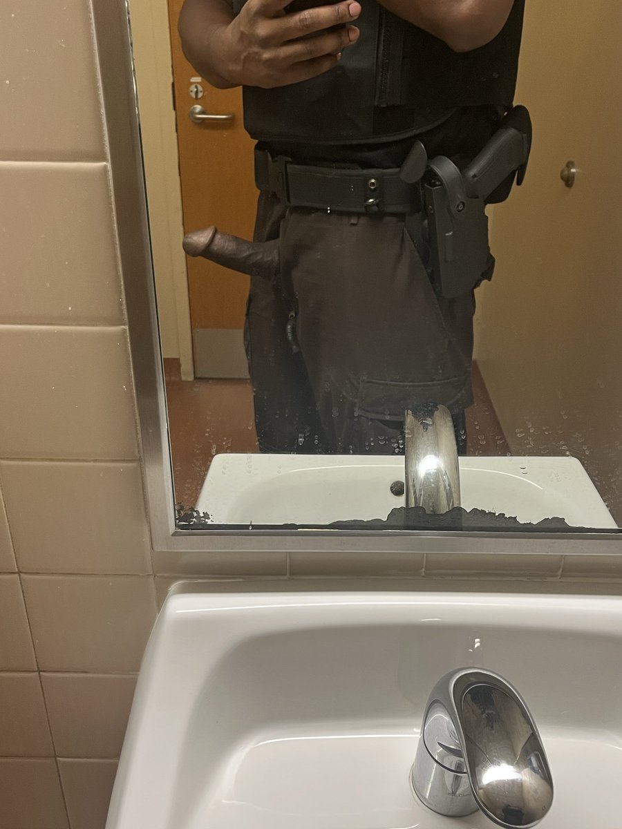 DemonDick88's tweet photo. You have the right to eat this Dick ๐ #bbc #viral #dmvfreaks #bigbooty #throatgoat #dmv #baltimore #dl #ftm #dlfreak #mmf #fatdick #mandingo #horny https://t.co/30lRmimUEj