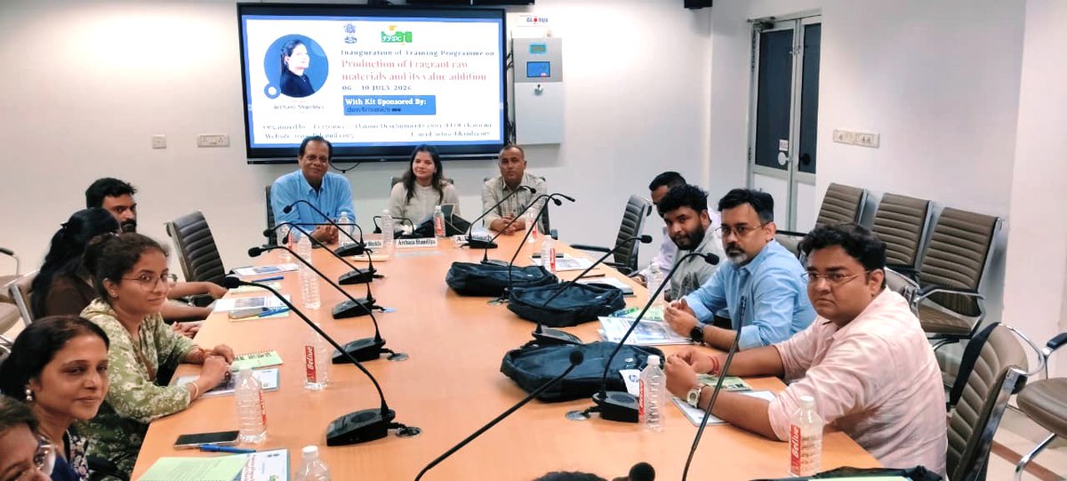 FFDCKannauj's tweet photo. Inauguration of #production of #fragrantrawmaterials & its #valueaddition with kit sponosred by @dsmfirmenich graced by Ms. Archana Shandilya, Senior Fine Fragrance Evaluator, @iberchem Dubai on 6.7.26 with @ShaktiVnaySukla Director @FFDCKannauj
Total 14 participants #MyMSME https://t.co/O0kZpN0j09