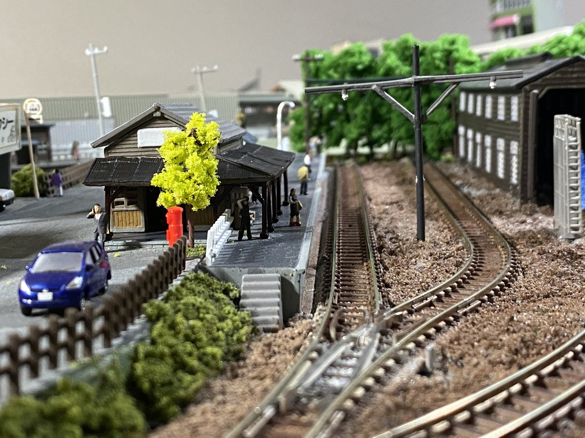 desktoptrains's tweet photo. 駅舎を交換！ https://t.co/8x9LqShDN7