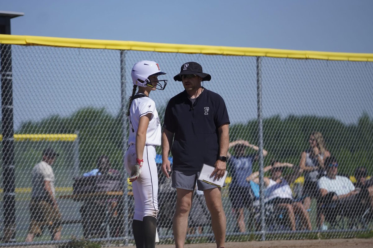 FCMIVanAssche's tweet photo. Can’t wait to go watch @drewvan2028 and @CharliAlcorn play tomorrow in the @CollegeBDJocks D2 uncommitted games at Davenport University.
They are playing on Team 4 and play at 1:20 and 2:50. 
@CoachBenschoter @colie_abes_12 @bkoch1991 @FCSoftballMI @AlmaScotsSB @AquinasSB10 https://t.co/Sa3njDzLpR