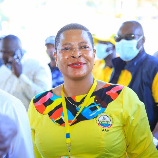 Atukunda1812's tweet photo. UPDATE: 

Former Speaker of Parliament and Bukedea Woman MP, Anita Among, is expected to appear before the Anti-Corruption Court this afternoon.

Further Details to follow @LitTvug https://t.co/o4PcTZLFiA