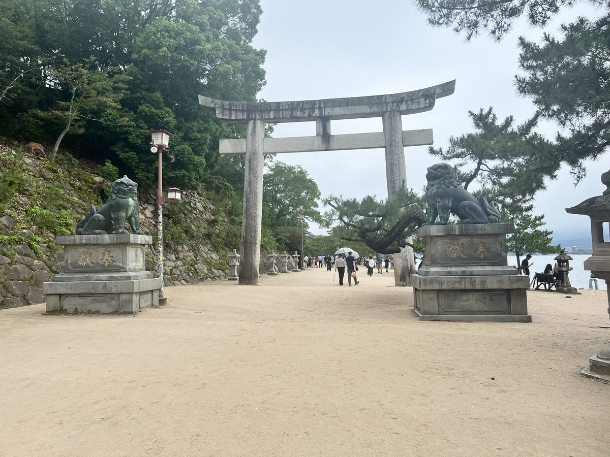 make9two's tweet photo. 今年は東京じゃなくて厳島神社‼️ https://t.co/PscBoGXbct