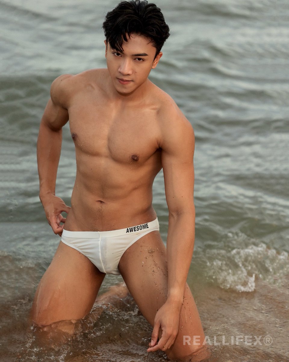 iamreallifex's tweet photo. Every frame holds a story.

Model : @SMKUNG_00 

Brand Partner
@AwesomesportTH 

REALLIFEX®
Photographer • Visual Storyteller
Real body. Real confidence. Real life.

#AwesomeSport
#awesomeswimwear https://t.co/Rx0mw7pGX1