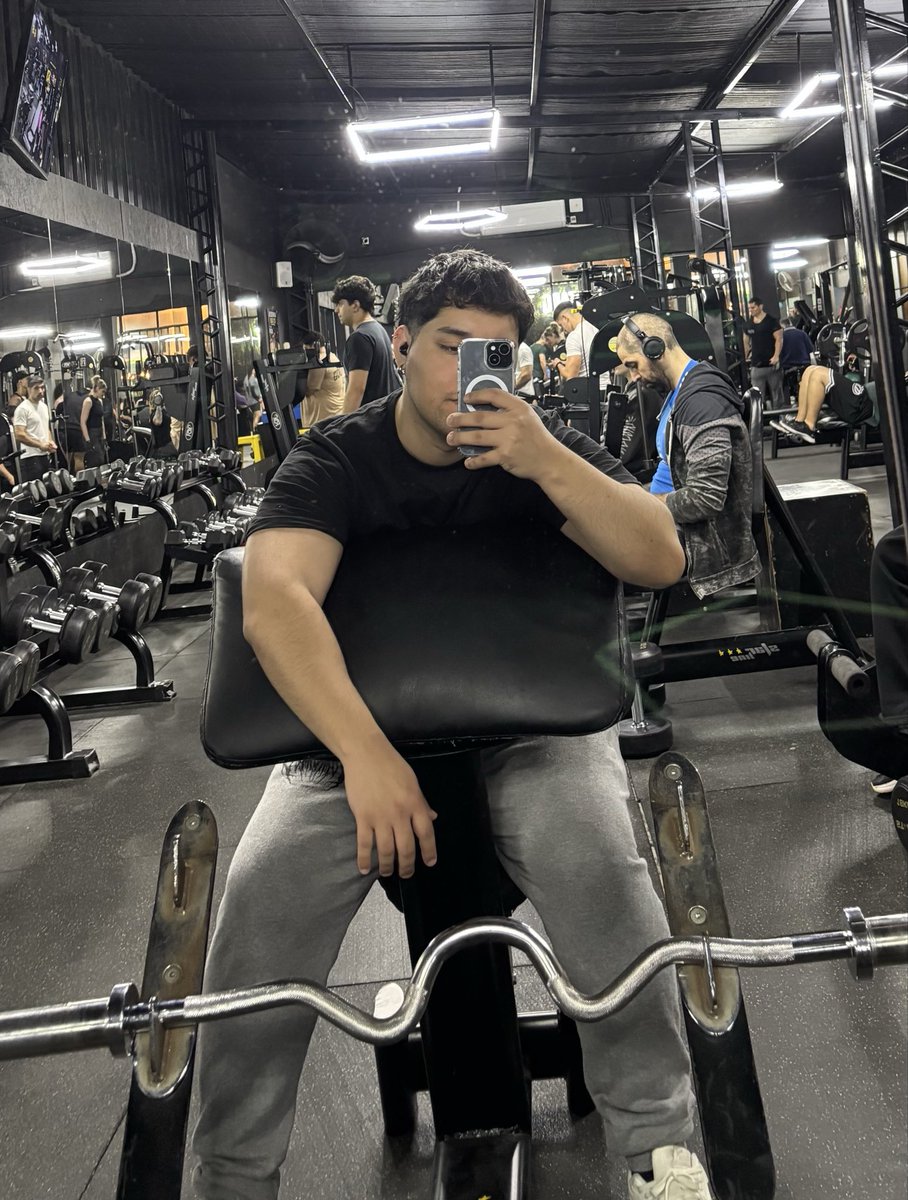 braiangonzalezs's tweet photo. 💪🏽 https://t.co/QHvxWicvOG