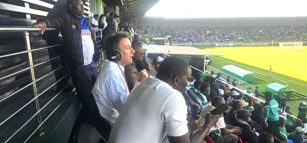 SteveVickers5's tweet photo. Back from a wonderful trip to Kwekwe to watch @hardrockfc drawing 3-3 with @capsunitedfczw in a @CastleLagerPSL classic! Pulsating atmosphere in the stadium, a superb facility, a visit to Chahwanda Stadium is highly recommended. https://t.co/Q36m8qjFWH