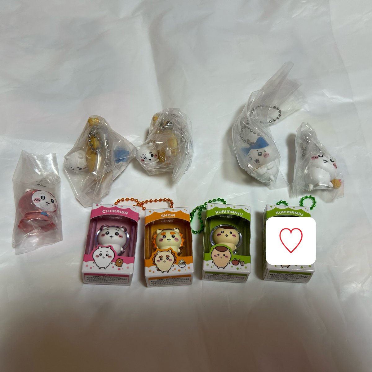 tmerjp22's tweet photo. 交換 ちいかわ ガチャ チョコボックス たべものいっぱいマスコット めじるしアクセサリー

譲 ちいかわ ハチワレ たい焼き くりまんじゅう シーサー 

求 同種うさぎ 

名古屋手渡し優先or郵送

郵送の場合はまとめて希望

お気軽にお声掛けください https://t.co/aZXyujldol