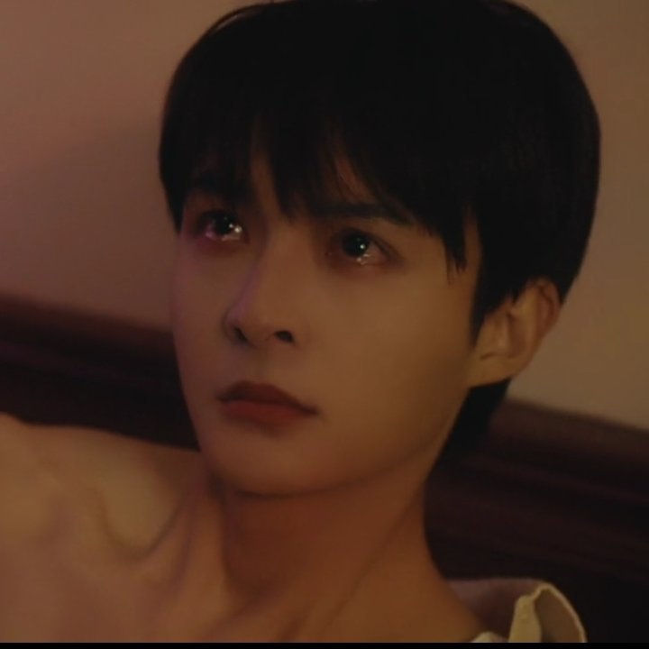 29withsk's tweet photo. The way they look at each other 🤤🤤
#入高 #BittersweetLove #가입고문 

Omega                                       Alpha https://t.co/OnWceMmbyL