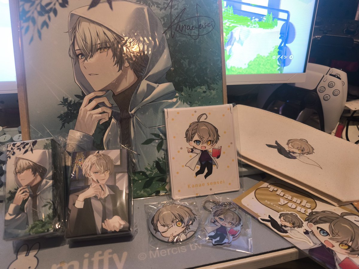 Pi5Ri2's tweet photo. かなえ先生の香水とどいたよ！！
めっちゃいい匂いで使いやすそう……！
サインもグッズも可愛い♥️
これからもたくさん応援してます💪💪 https://t.co/Mg3MWdOdmL