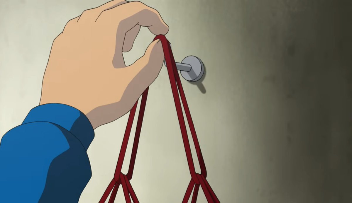 ketsu_kusa's tweet photo. ここドスケベ水着持ってんのかと思ったらボールやった https://t.co/BB2UI8Cgro