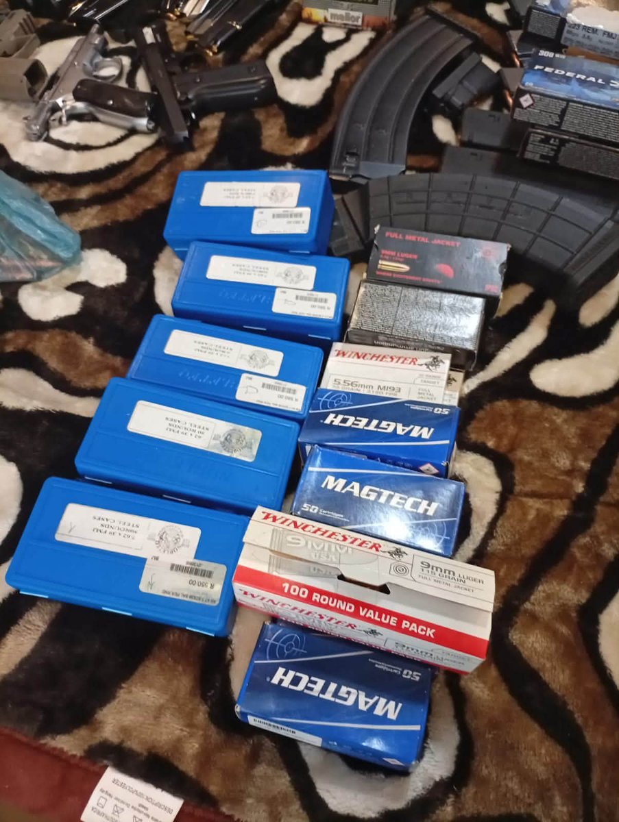 ZANewsFlash's tweet photo. NEWS: Two suspects who were planning to kill an employee of the Department of Human Settlements in Gauteng have been arrested.

One of the suspects is an Admin Clerk in the Department.

The senior official was targetted after she reportedly blocked corrupt activities in the Department - KZN Tonight Podcast