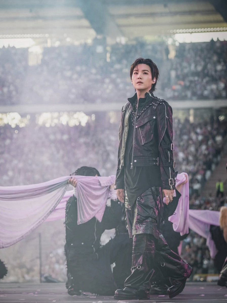 93DaeguTownSuga's tweet photo. Daily Tweet for BTS SUGA  
Brand Reputation 🖤

WE LOVE YOU YOONGI 
WE ARE PROUD OF YOU YOONGI 
#SUGA #슈가 #방탄소년단슈가
#YOONGI #민윤기 #BTSSUGA
#シュガ #AgustD https://t.co/GnzQGbeQci