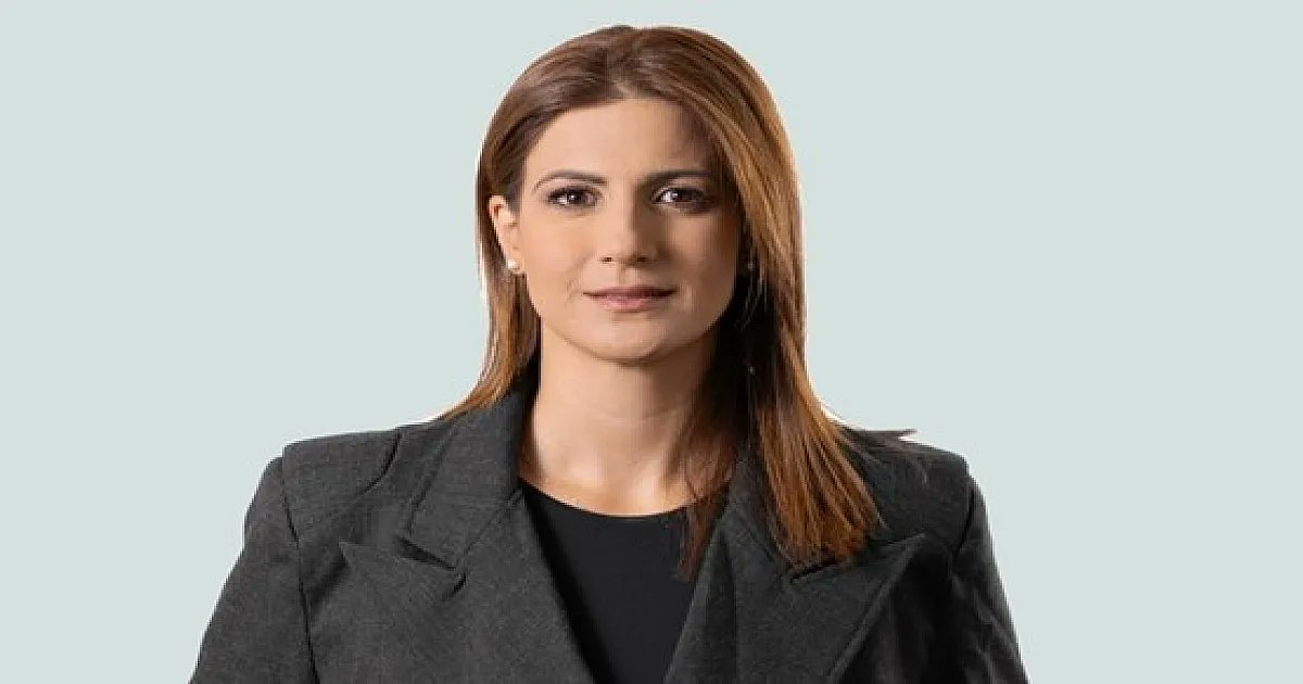 politis_news tweet picture