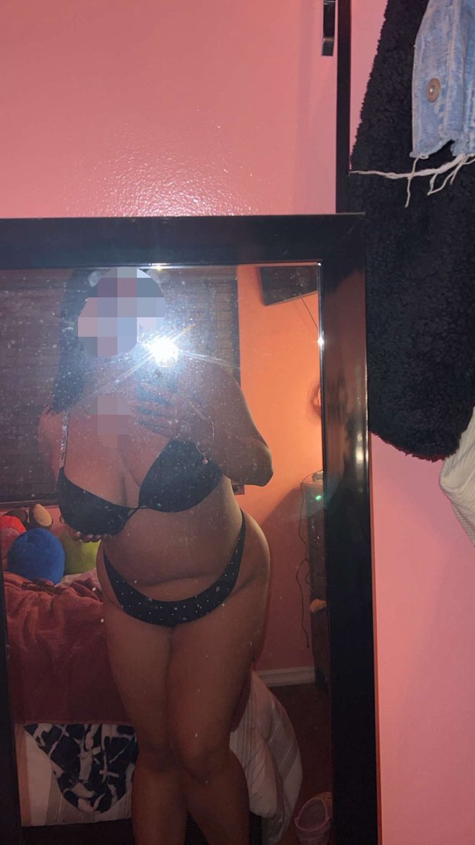 Rosa_W02's tweet photo. on vs off #latina #mexican https://t.co/cZoAt5Vfoq