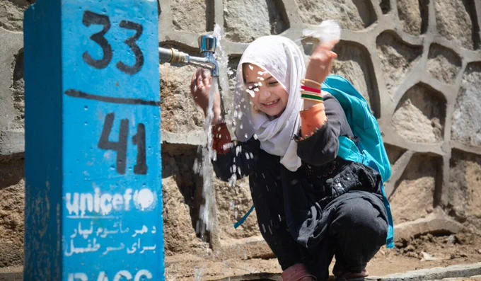 د نورستان ولایت اوسېدونکو ته د څښاک پاکې اوبه برابرې شوې.