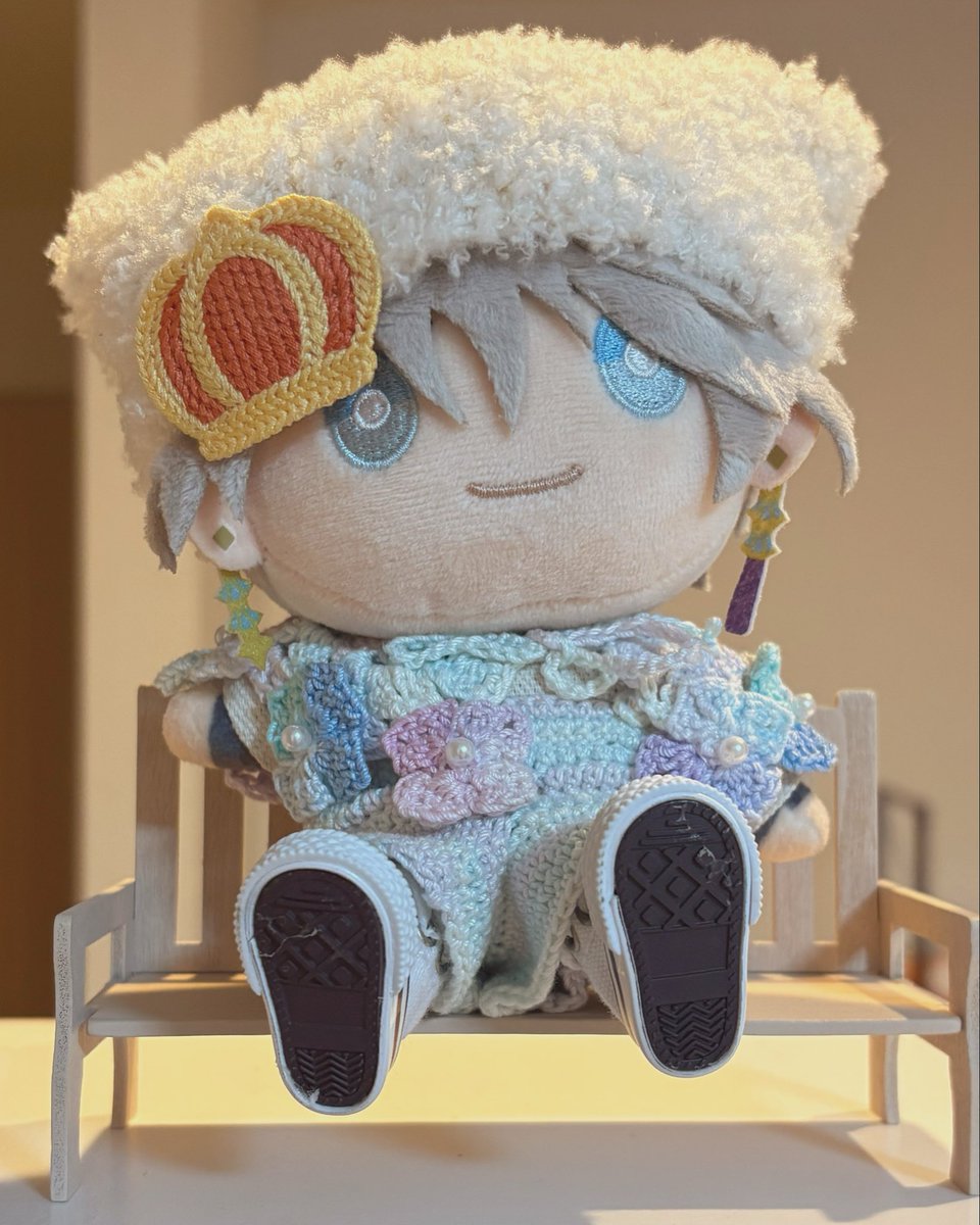 odango_onaga's tweet photo. とうもろこし🌽と王冠👑
げんぬ調整中なのでいだぬに試着して頂きました🙌
むてきのおうさまみたいで買ってしまった✨

 #にじぬいが見られるタグ https://t.co/Mt0D6k67Dk
